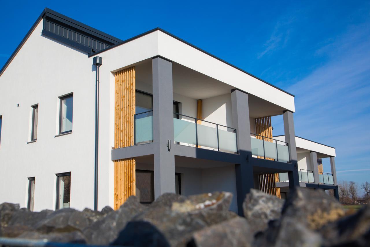 Apartmaji Banonia " Poletni Vetrc " Banovci Exteriér fotografie